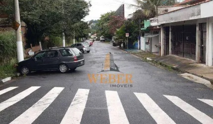 Casa a venda a 300 metros do Shopping Taboão da Serra