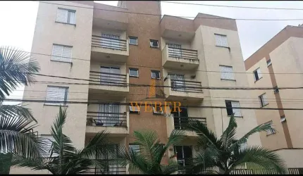 Apartamento com acabamento impecável