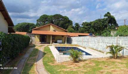 Casa à venda por R$ 530.000 - Chácara Tropical (Caucaia do Alto) - Cotia/SP