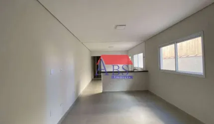 Casa com 3 dormitórios à venda. Aceita FGTS e financiamento.