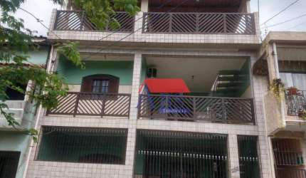 Triplex com 3 dormitórios, salão de festas à venda por R$ 350.000 - Vila São José - Cubatão/SP