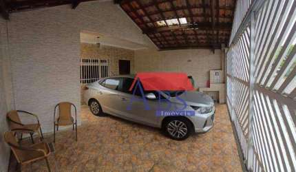 Casa com 3 dormitórios à venda, 114 m² por R$ 480.000 - Maracanã - Praia Grande/SP
