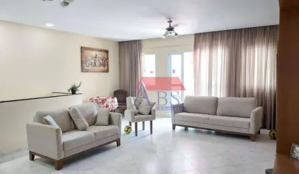 Casa 04 dormitórios a venda no Marapé  em Santos