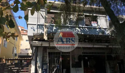 Imóvel bem localizado, ótimo ponto comercial.
