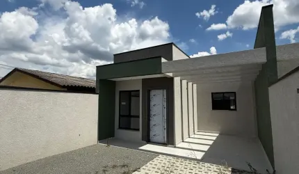Belissima Casa a Venda Contendo 03 Dormitórios e Edícula no Jardim Cruzeiro em São José dos Pinhais