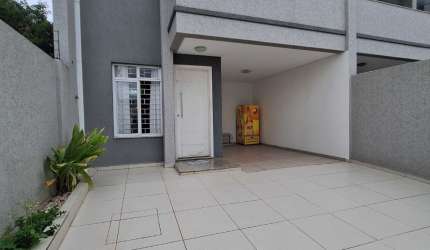 Casa comercial com 1 sala à venda no Uberaba