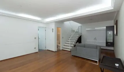 Sobrado para venda com 4 quartos, sendo 4 suítes, 118m²