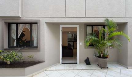 Casa no condomínio Residencial Maison Du Soleil para venda com 3 quartos, sendo 1 suíte, 85m²
