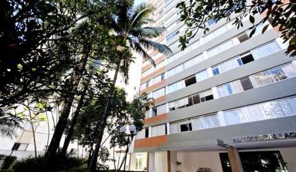 Apartamento tipo para venda com 3 quartos, sendo 1 suíte, 131m²
