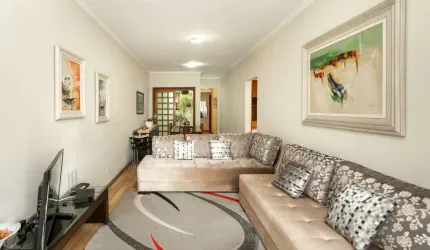 Casa tipo para venda com 3 quartos, sendo 1 suíte, 129m²
