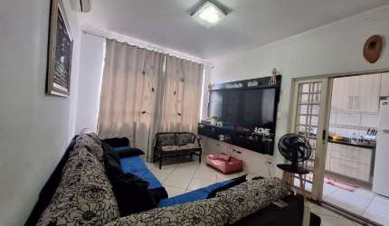 Sobrado para venda com 3 quartos, sendo 3 suítes, 500m²