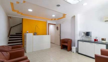 Terreno residencial para venda, 180m²