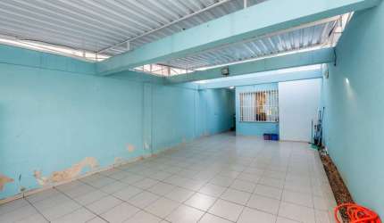 Sobrado para venda com 3 quartos, sendo 3 suítes, 145m²