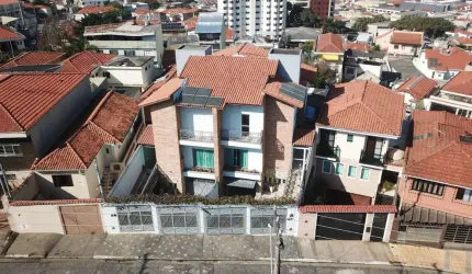 Sobrado para venda com 3 quartos, sendo 1 suíte, 223m²