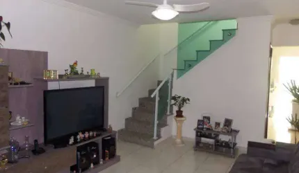 Sobrado com 3 dormitórios à venda, 109 m² por R$ 810.000,00 - Vila Carrão - São Paulo/SP