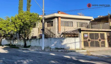 Sobrado com 3 dormitórios à venda, 258 m² por R$ 800.000,00 - Jardim Caguassu - São Paulo/SP