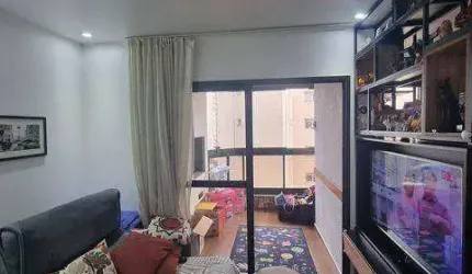 Apartamento de 76m² com 3 dormitórios, sendo uma suíte e 2 vagas  para compra no Morumbi.