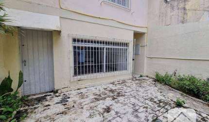 Sobrado de 159m com 3 dormitórios, edícula e 2 vagas de garagem para venda no Butantã.
