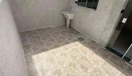 Sobrado novo 2 Suítes Rio Pequeno