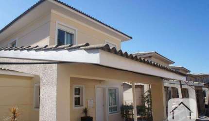 Sobrado com 4 dormitórios à venda, 212 m² por R$ 900.000 - Jardim da Glória - Cotia/SP