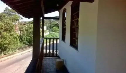 Casa com 4 dormitórios à venda, 220 m² por R$ 650.000,00 - Centro - Sabará/MG