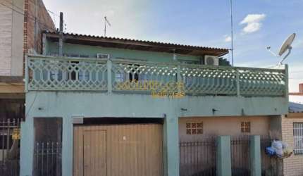 Imperdível casa à venda em Curitiba-PR, bairro Cajuru, 3 quartos, 1 sala, 2 banheiros, 3 vagas, 120m². Venha conferir!