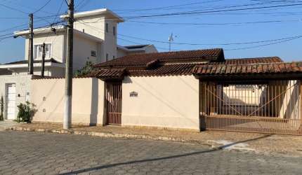 Casa Exuberante no Cooperi - Guaratinguetá SP