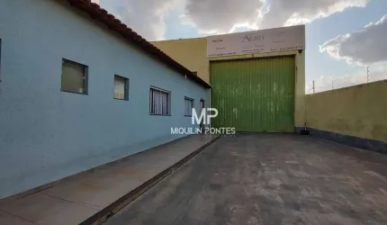 Barracão à venda, 210 m² por R$ 420.000,00 - Jardim Santa Rosa - Jaboticabal/SP