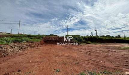 Terreno à venda, 465 m² por R$ 100.000,00 - Residencial Manacás - Jaboticabal/SP