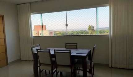 Apartamento - Padrão, para Venda em Uberlândia/MG