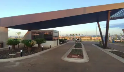 Terreno - Em condomínio, para Venda em Uberlândia/MG