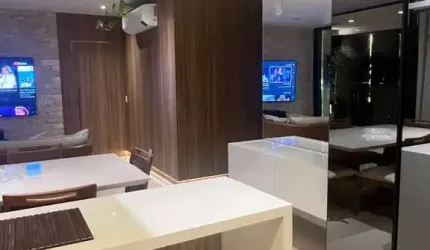 Apartamento - Padrão, para Venda em Uberlândia/MG