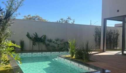 Casa - Em condomínio, para Venda em Uberlândia/MG