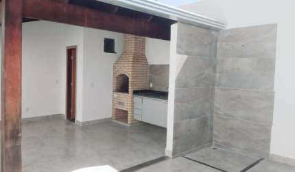 Casa - Padrão, para Venda em Uberlândia/MG
