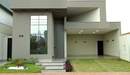 Casa - Em condomínio, para Venda em Uberlândia/MG