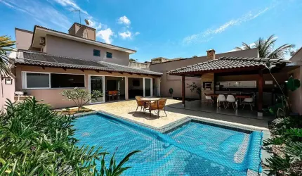 Casa - Sobrado em condomínio, para Venda em Uberlândia/MG