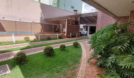 Apartamento - Padrão, para Venda em Uberlândia/MG
