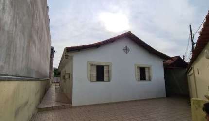 Casa com 6 dormitórios à venda, 270 m² por R$ 1.250.000,00 - Nova Pouso Alegre - Pouso Alegre/MG