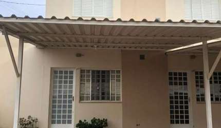 Casa com 2 dormitórios à venda, 67 m² por R$ 220.000,00 - Jardim São Fernando - Pouso Alegre/MG
