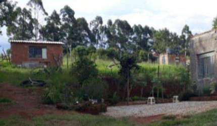 Casa com 2 dormitórios à venda, 210 m² por R$ 370.000 - Cervo - Pouso Alegre/Minas Gerais