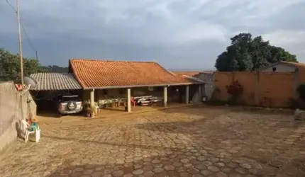 Chácara com 3 dormitórios à venda, 1500 m² por R$ 500.000,00 - Parque Real - Pouso Alegre/MG