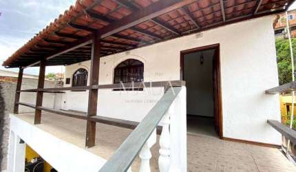 Venda | Casa com 68,00 m², 2 dormitório(s), 1 vaga(s). Gramacho, Duque de Caxias