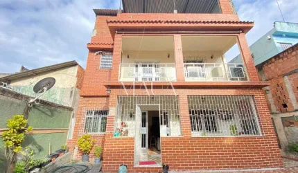 Casa à venda em Duque de Caxias, Carolina, com 6 quartos, com 310 m², Capitão Damasceno