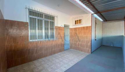 Casa à venda em Duque de Caxias, Vila São Luís, com 2 quartos, com 81 m²