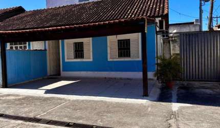 Casa à venda em Duque de Caxias, Saracuruna, com 2 quartos, com 46.9 m²