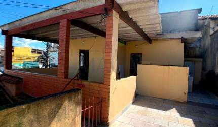 Sobrado para alugar em Duque de Caxias, Parque Lafaiete, com 1 quarto, com 55 m²