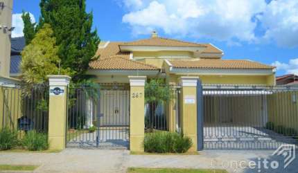 Residência Alto Padrão com Piscina - Jardim América