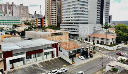 Loja / Ponto Comercial com Estacionamento - Vila Estrela