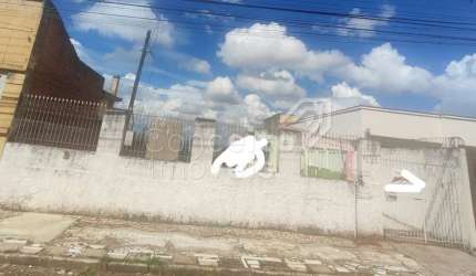 Terreno com 363m² - Olarias