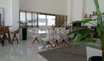 Apartamento  (3 dormitorios sendo 3 suites)